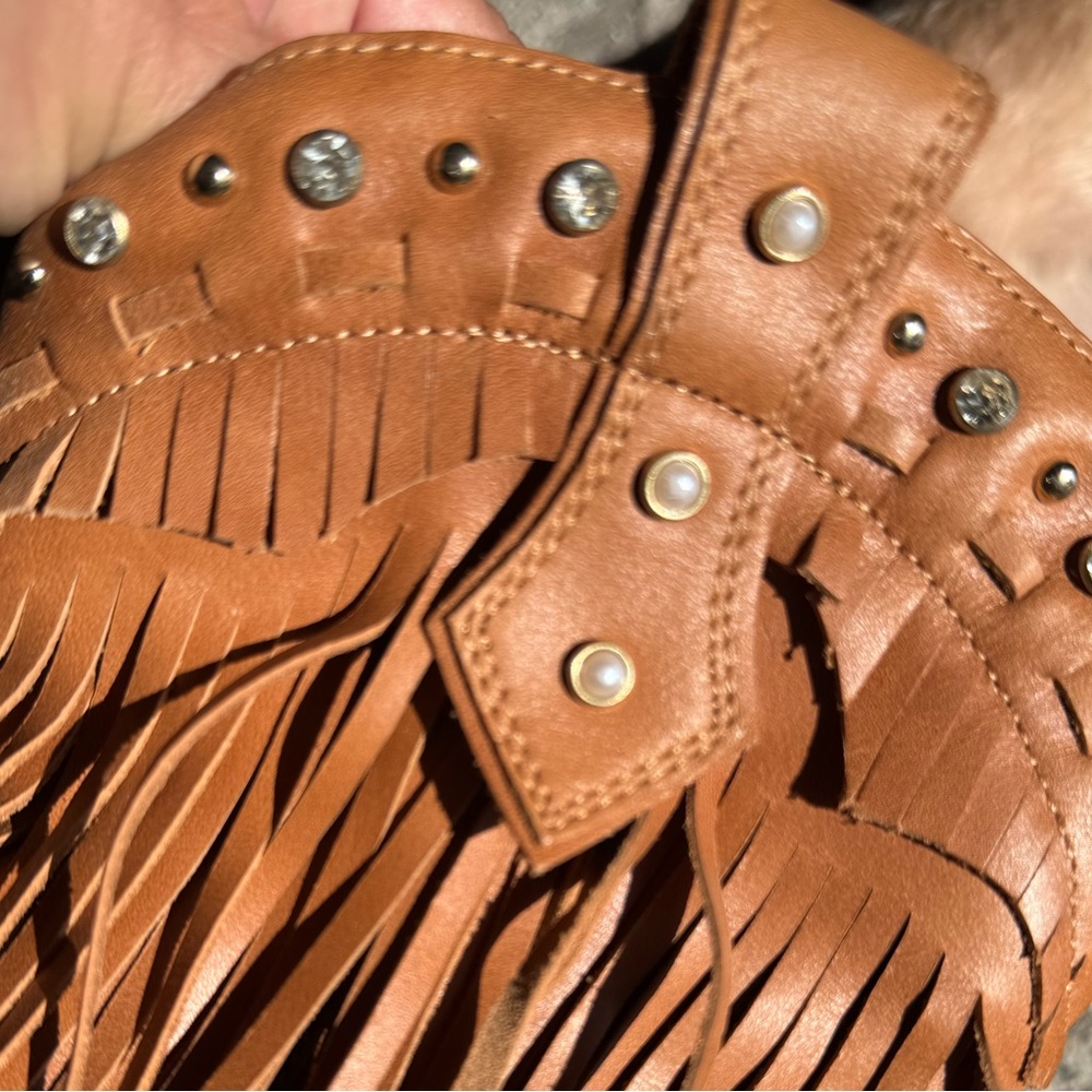 ZIGI Finlandia Fringe Tan Leather Boots NWOT- size 9 - Picture 8 of 16